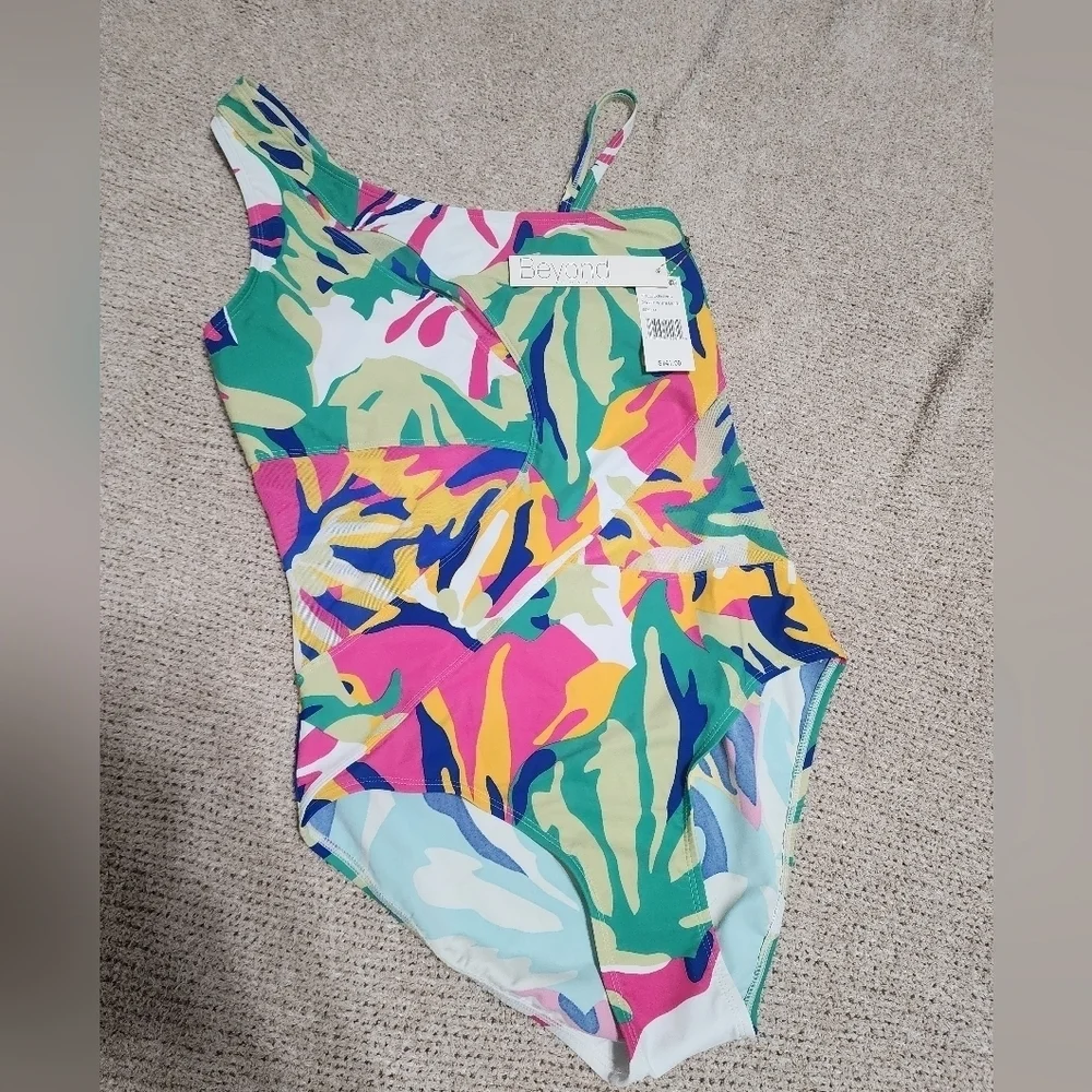 Beyond Control Swimwear nwt orig